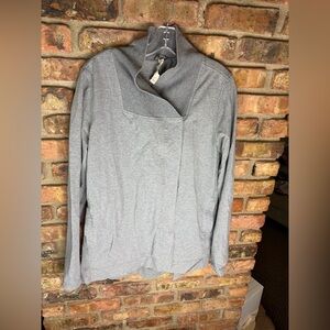 Vintage Lululemon cardigan hoodie wrap